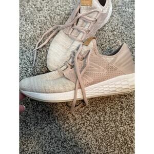 Women New Balance Shoes Fresh Foam Cruz v2 Knit Light Taupe/Pink Size 9